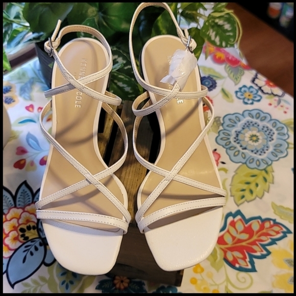 Kenneth Cole New York Shoes - KENNETH COLE NEW YORK Martha White Strappy Block Heel Sandal